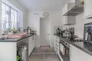 108 Stanley Road, photo 4