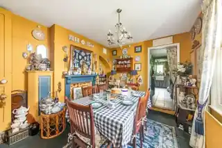 108 Victor Road, photo 3