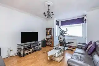 109 Arlington Road, photo 3