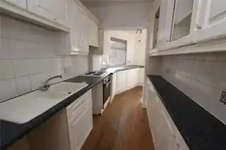 109 Brian Road, photo 3