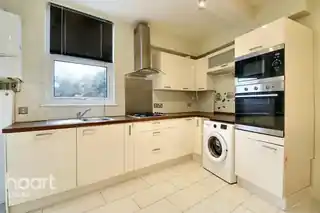 109 Essex Road, photo 4
