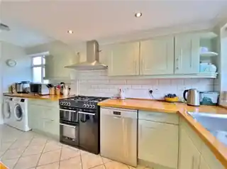 109 Kneller Gardens, photo 3