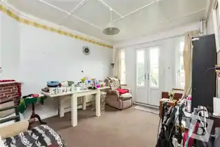 109 Oldchurch Road, photo 2