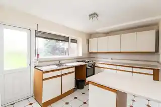 109 St Marys Road, photo 3