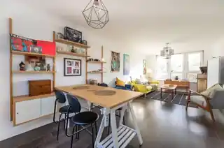 10A Manor Road, photo 2