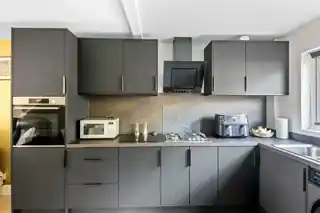 11 Alba Close, photo 3