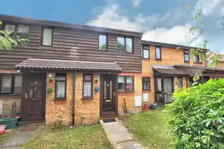 11 Barnes Avenue, photo 3