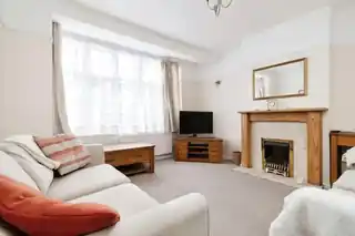 11 Beecholme Avenue, photo 2