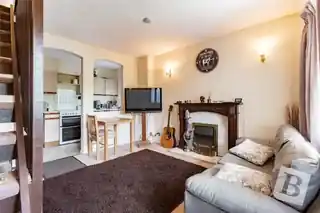 11 Berry Close, photo 2