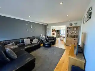 11 Butts Crescent, photo 4