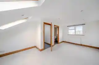 11 Cecil Road, photo 4