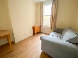 11 Denmark Street, photo 3