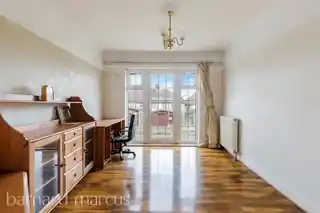 11 Dunster Avenue, photo 3