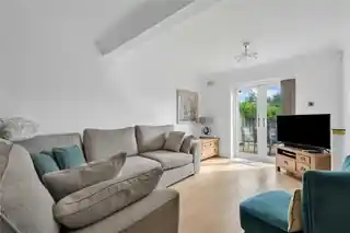 11 Eastry Road, photo 3