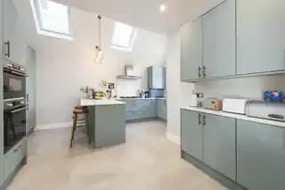 11 Ewelme Road, photo 3
