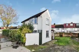 11 Fairgreen Road, photo 2