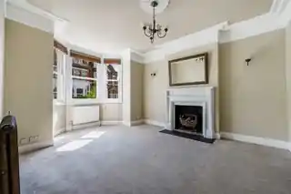 11 Faraday Road, photo 2
