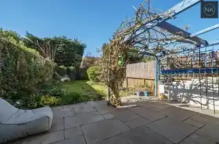 11 Gascoigne Gardens, photo 4