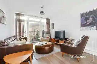 11 Helios Way, photo 4