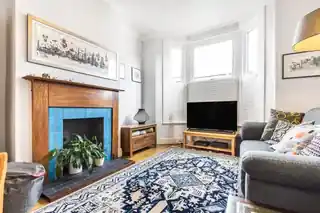 11 Holdenby Road, photo 2