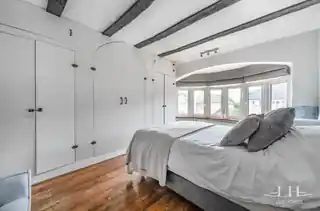 11 Kenley Gardens, photo 3