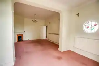 11 Lamerton Road, photo 3