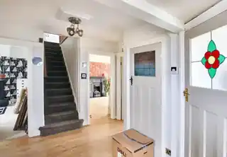 11 Langland Gardens, photo 2