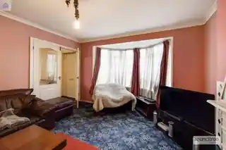 11 Layfield Crescent, photo 3