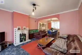 11 Layfield Crescent, photo 2