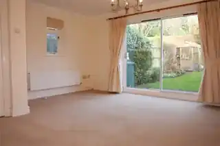 11 Lichfield Close, photo 3