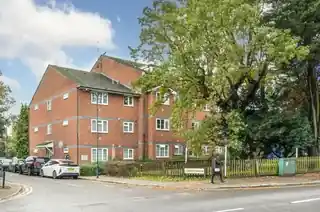 11, Lowry Lodge, Harrow Road, photo 4