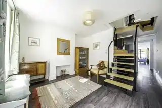 11 Luther Road, photo 2