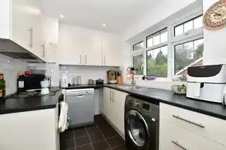11, Malvern Court, Overton Road, photo 3