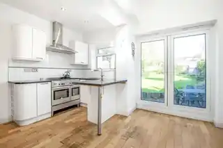 11 Merriman Road, photo 3