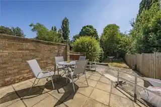 11 Mill Road, photo 2