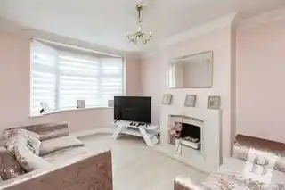 11 Northdown Road, photo 2