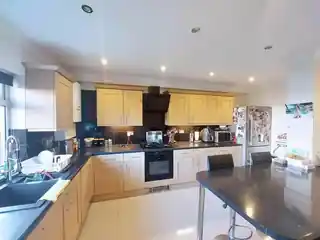 11 Oxleay Road, photo 3