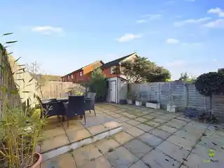 11 Parish Gate Drive, photo 3