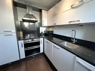 11 Portman Close, photo 3