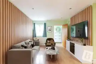 11 Rochester Road, photo 2
