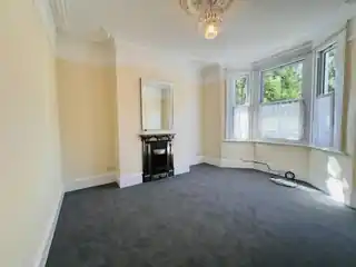 11 Rowton Road, photo 2