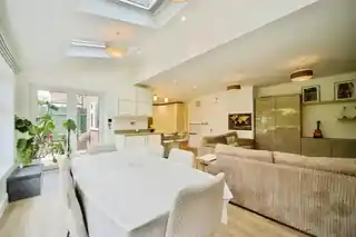 11 Wilton Road, photo 4