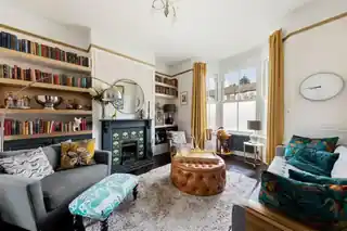 110 Colworth Road, photo 2