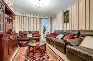 110 Dawpool Road, photo 2