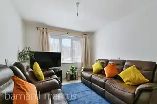 110 Epsom Road, photo 3