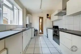 110 Montagu Road, photo 2