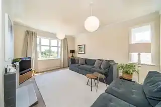 111 Guibal Road, photo 3