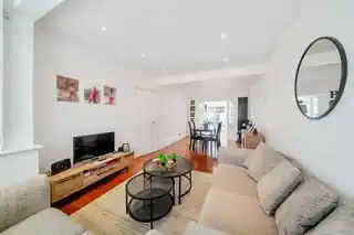 111 Jevington Way, photo 3