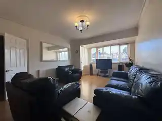 111 Kenilworth Road, photo 4