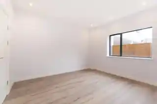 111 Woodvale Walk, photo 3